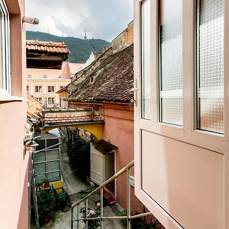 Kendall Apartament *